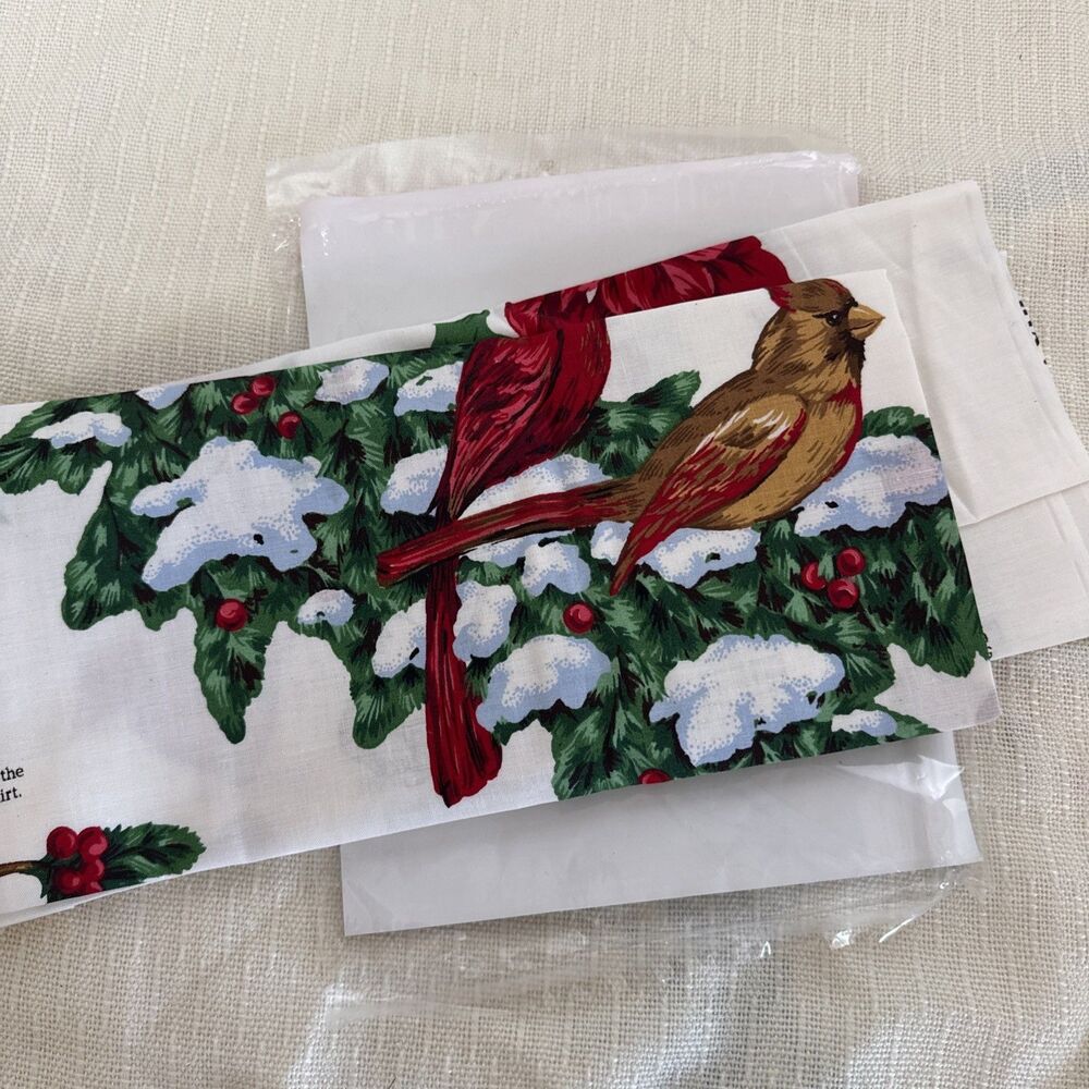 Christmas Poinsettias Cardinals Appliques Fabric Panel VIP Cranston Sew Crafts - Picture 11 of 11